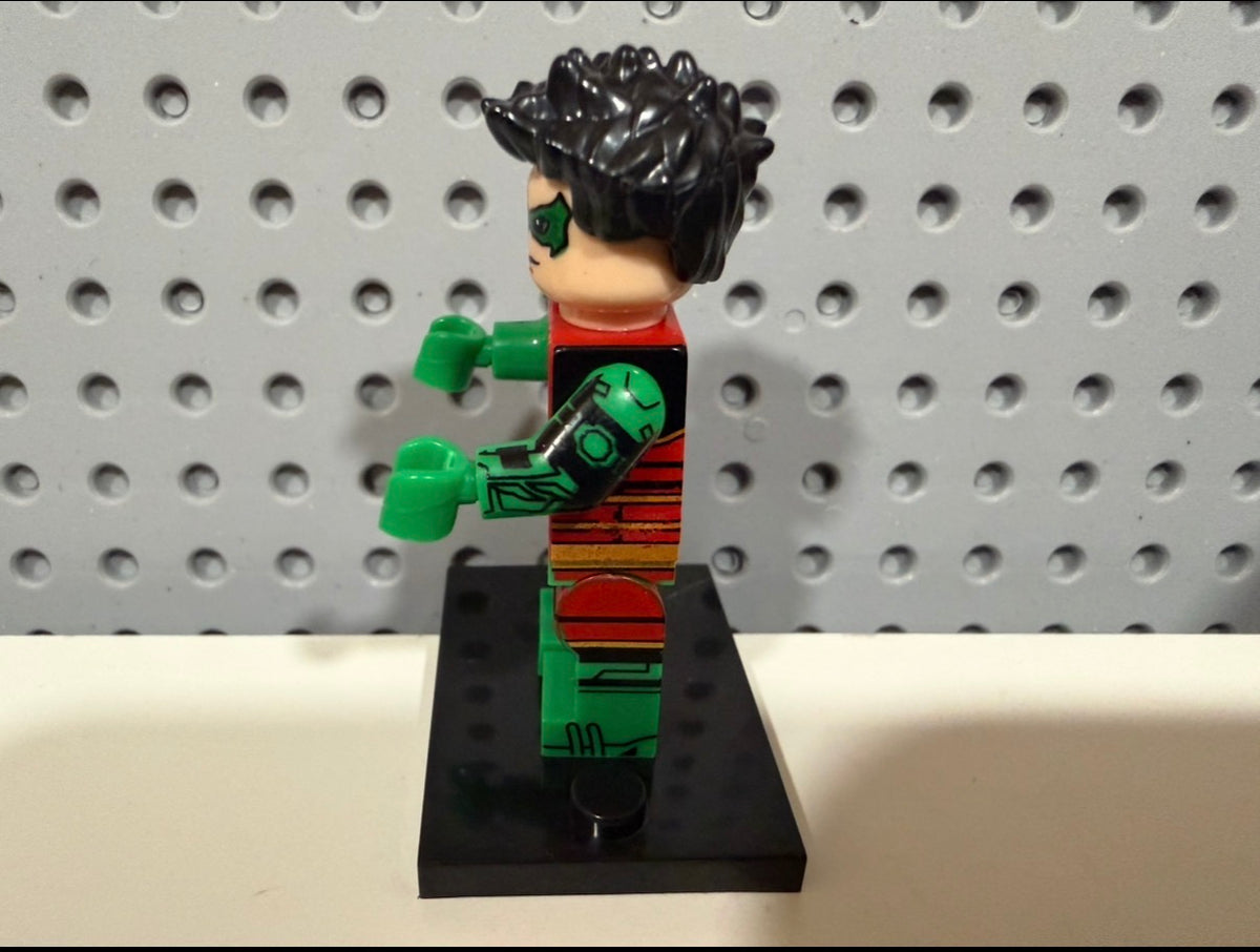 LEGO DC Super Heroes Robin Teen Titans Custom Minifigure