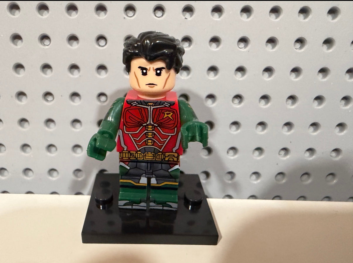 LEGO DC Super Heroes Robin Damian Wayne Custom Minifigure