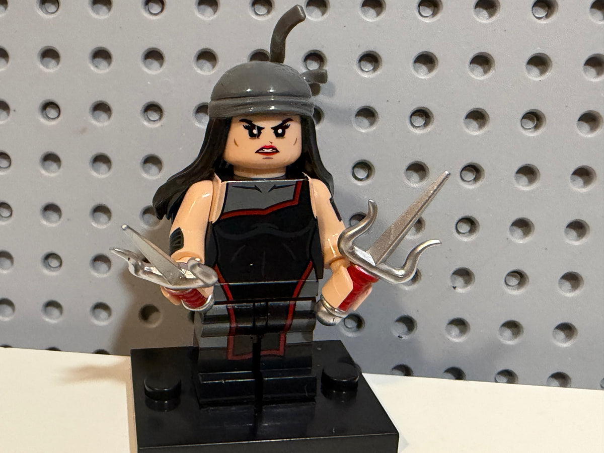 Elektra Daredevil Gray Suit Marvel CUSTOM Minifigure